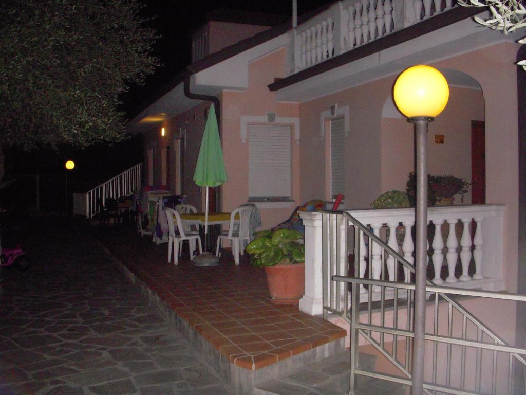 Residence Hotel Edy Imperia Ngoại thất bức ảnh